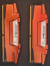 G.SKILL RipJaws V Series 32GB Kit (2 x 16GB) DDR4 2400 F4-2400C15S-16GVR picture