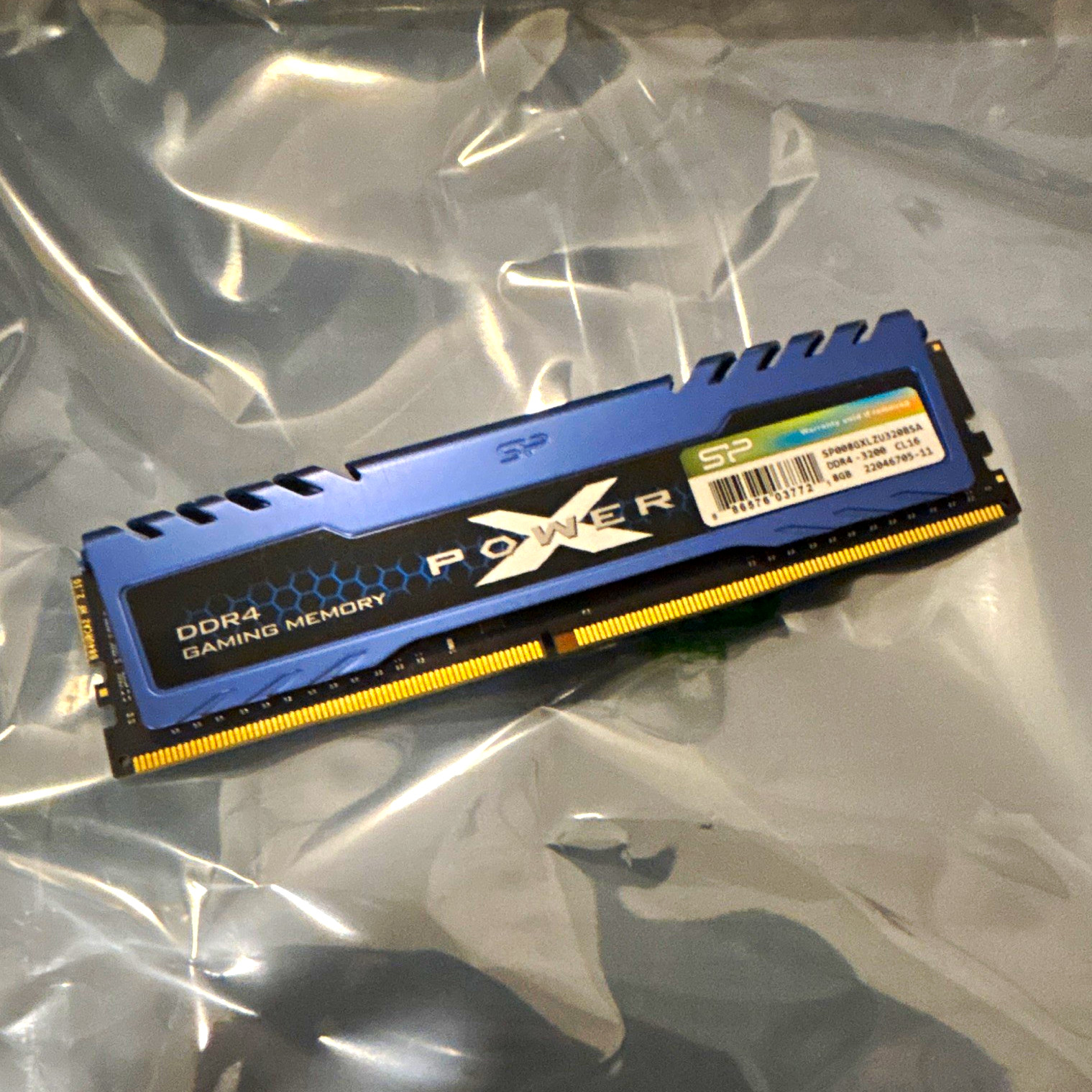 Silicon Power XPOWER 8GB DDR4-3200 PC4-25600 CL16 288-Pin DIMM RAM