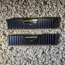 64GB (2 X 32GB) Corsair Vengeance LPX PC4-25600 (DDR4-3200) Memory... picture
