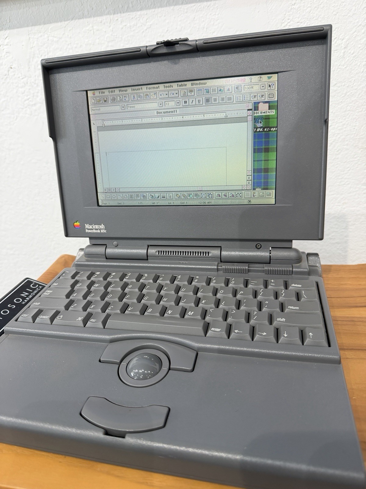 Rare Apple Macintosh PowerBook 165c Vintage Laptop - Works (with Novelty Pins)