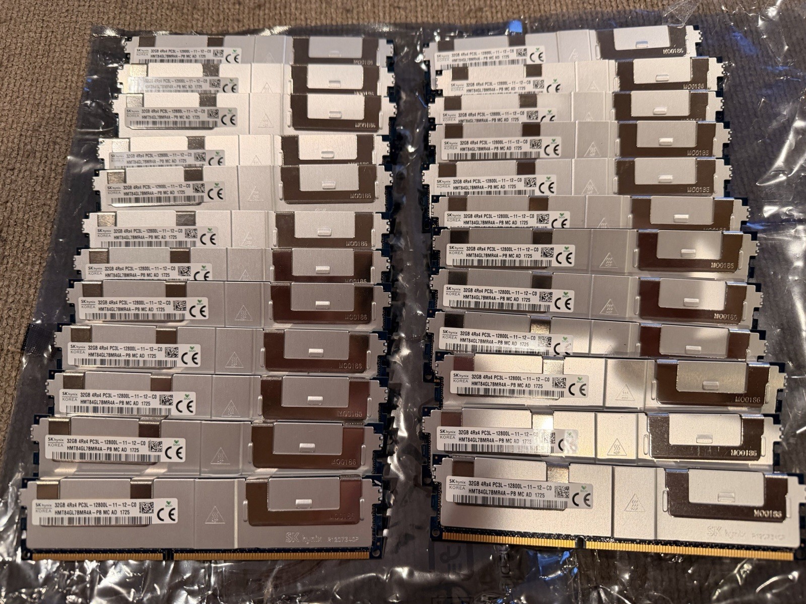 24 - SK Hynix - HMT84GL7BMR4A-PB - 32GB 4Rx4 PC3L-12800L-11-12-C0 Server RAM