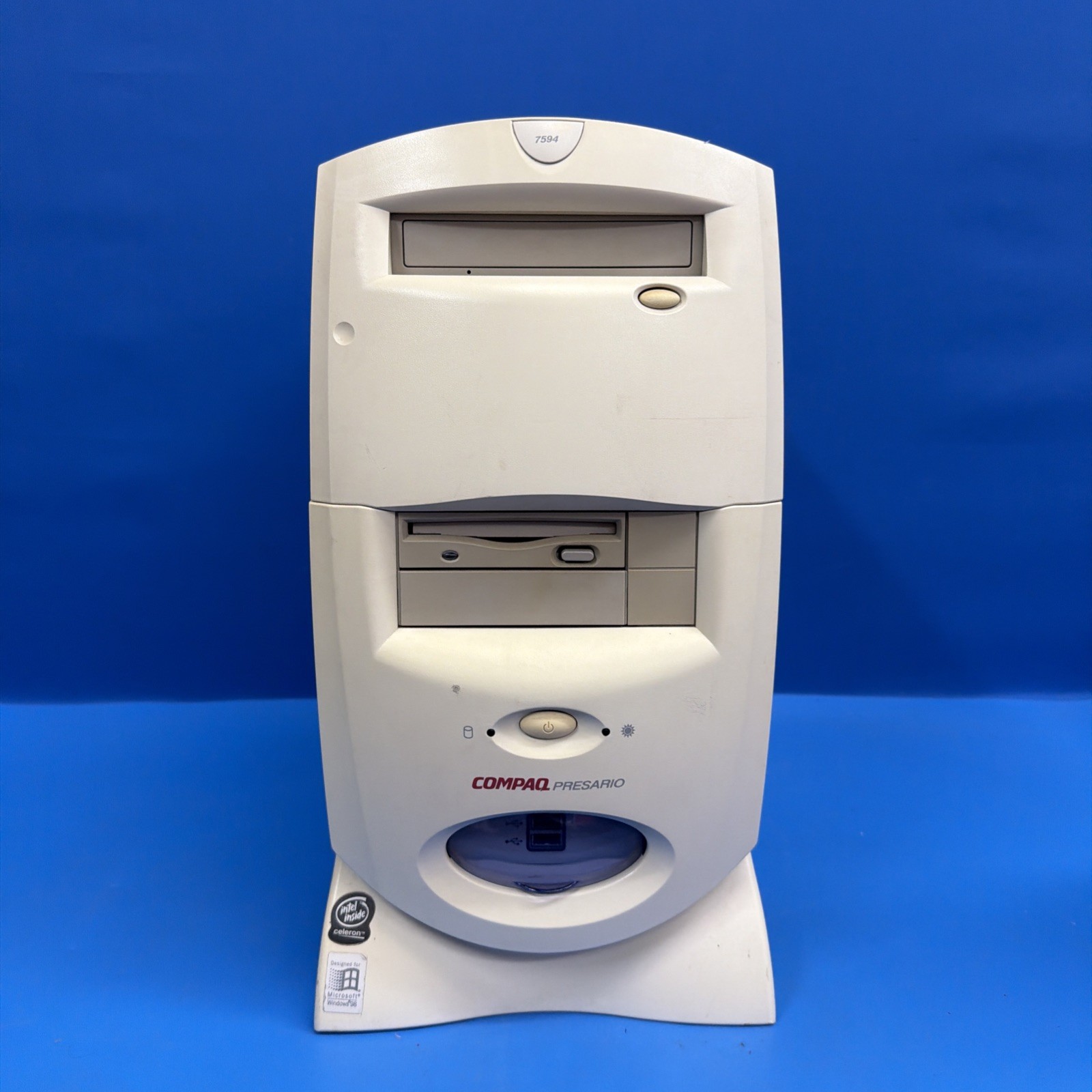 Compaq Presario 7594 Vintage Desktop PC Windows 98 SE 64MB Floppy CD-ROM