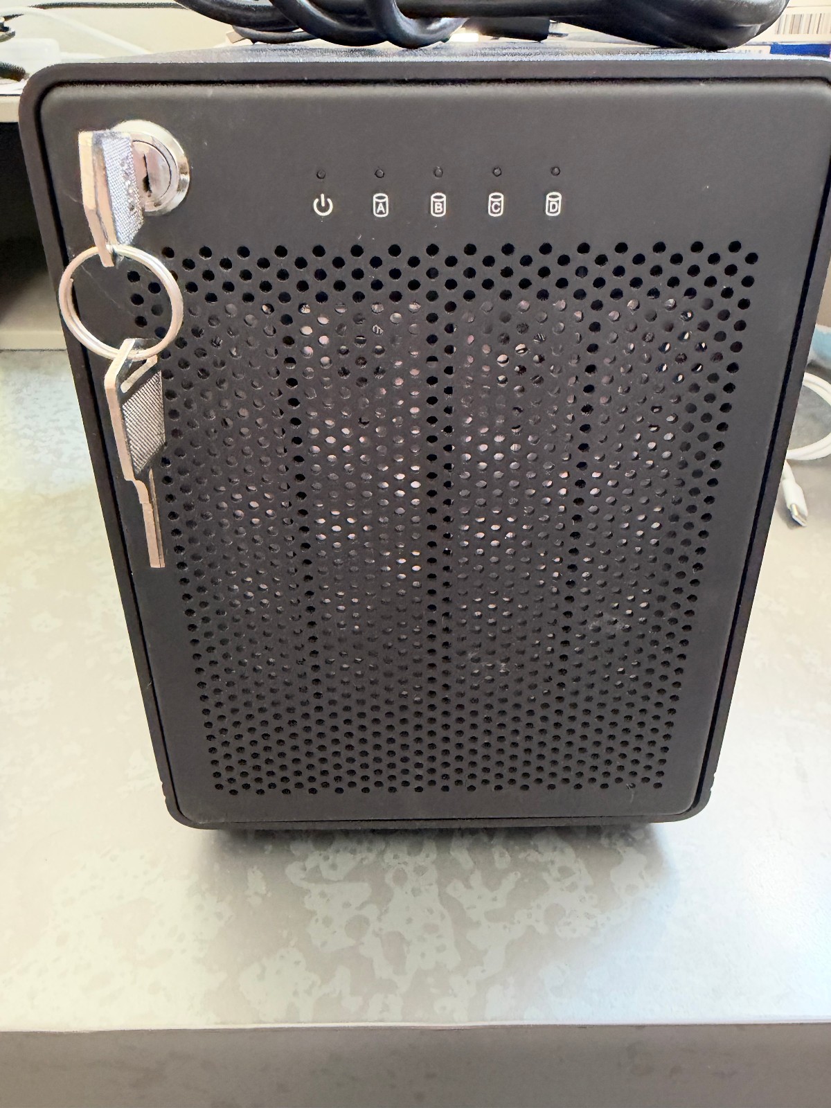 OWC ThunderBay 4 Thunderbolt 2 4-Bay Drive Enclosure 16TB(4x4)