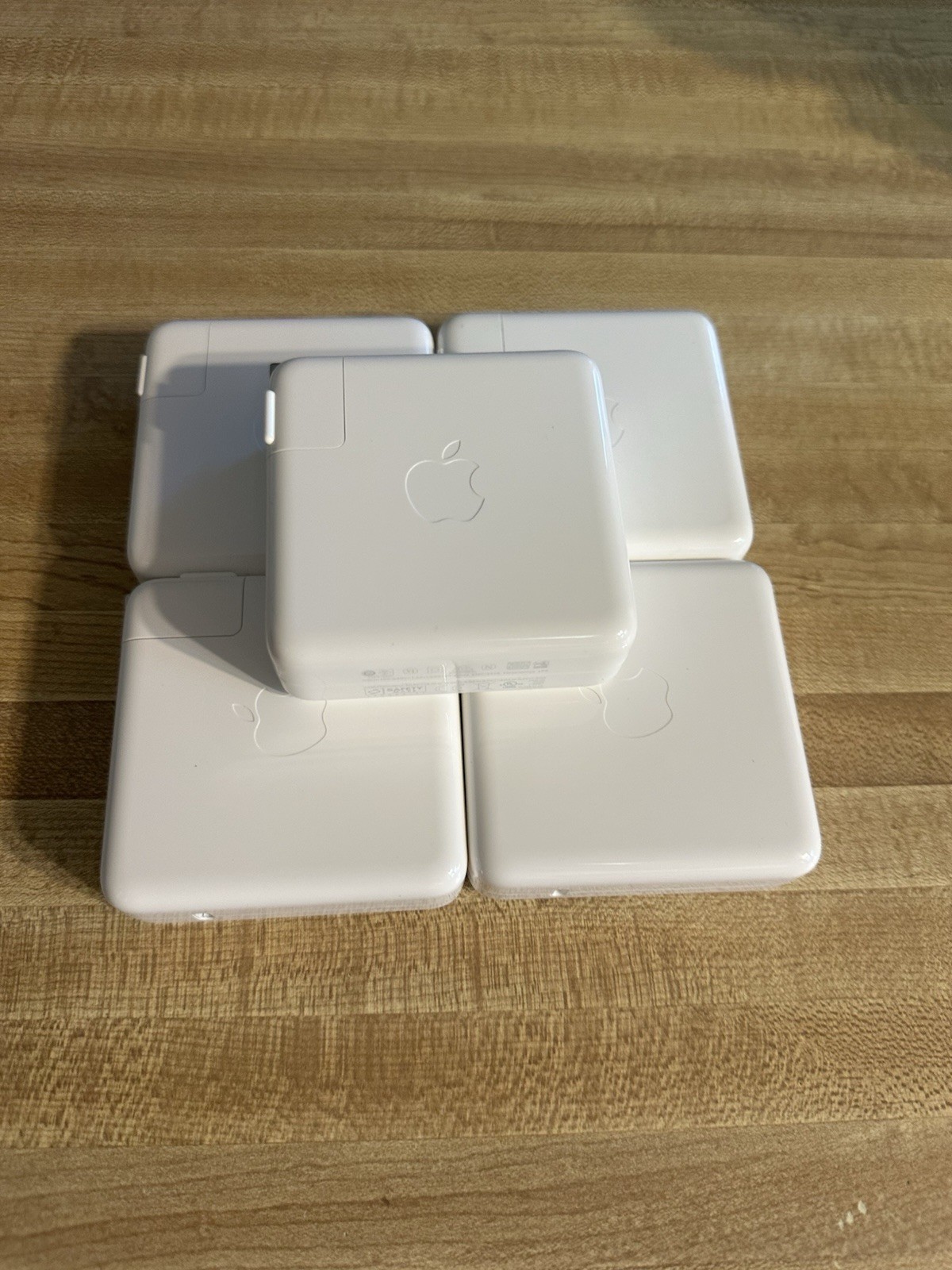 Lot of 5 Apple OEM 96W USB-C Power Adapter for MacBook Pro / Pre-owned no box Lot of 5 Apple OEM 96W USB-C Power Adapter for MacBook Pro / Pre-owned no box