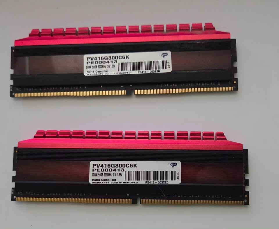 Patriot Viper 16GB (2x8GB) PC4-3000 PC4 24000 DDR4 3000MHz Dsktop Memory Ram Set