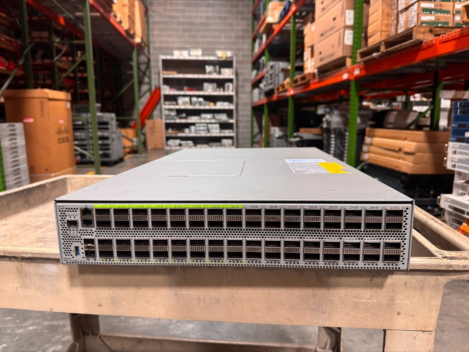 Cisco N9K-C9364D-GX2A Nexus 9364D-GX2A 64x 400G QSFP-DD Dual AC 1YR WARRANTY Cisco N9K-C9364D-GX2A Nexus 9364D-GX2A 64x 400G QSFP-DD Dual AC 1YR WARRANTY