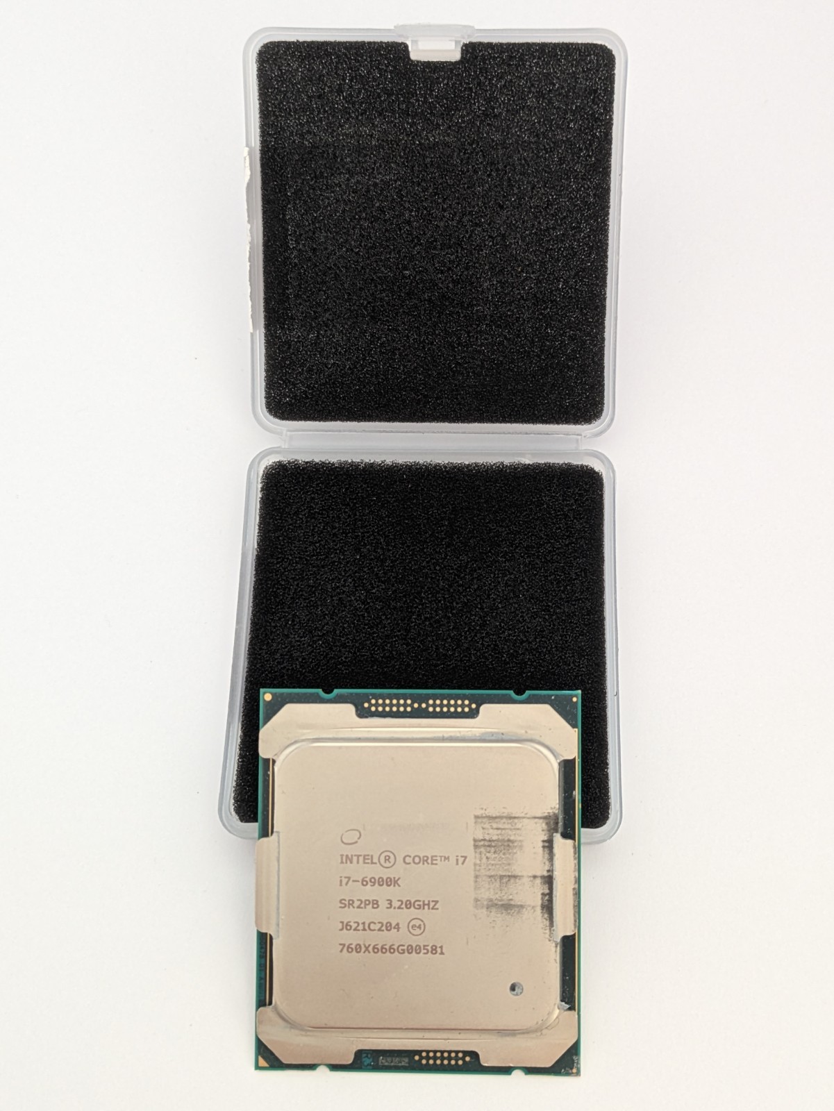 Intel Core i7-6900K SR2PB 8-Core 3.20GHz CPU LGA 2011 (Socket R)