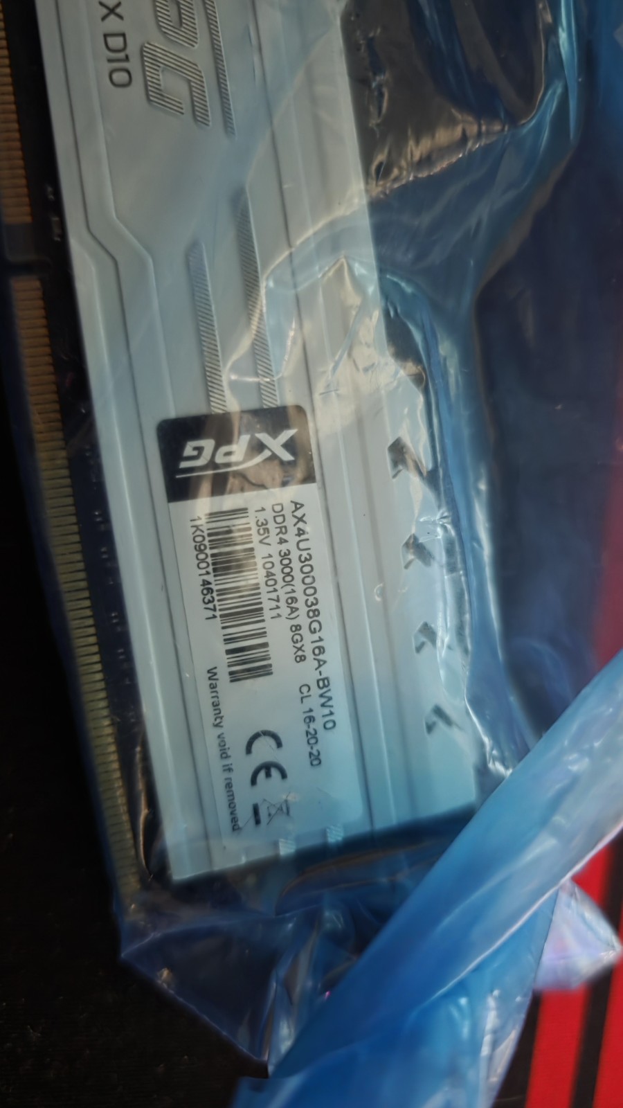XPG GAMMIX D10 16GB (2x8GB) DDR4 3000MHz Desktop Memory RAM AX4U300038G16A-BW10 XPG GAMMIX D10 16GB (2x8GB) DDR4 3000MHz Desktop Memory RAM AX4U300038G16A-BW10