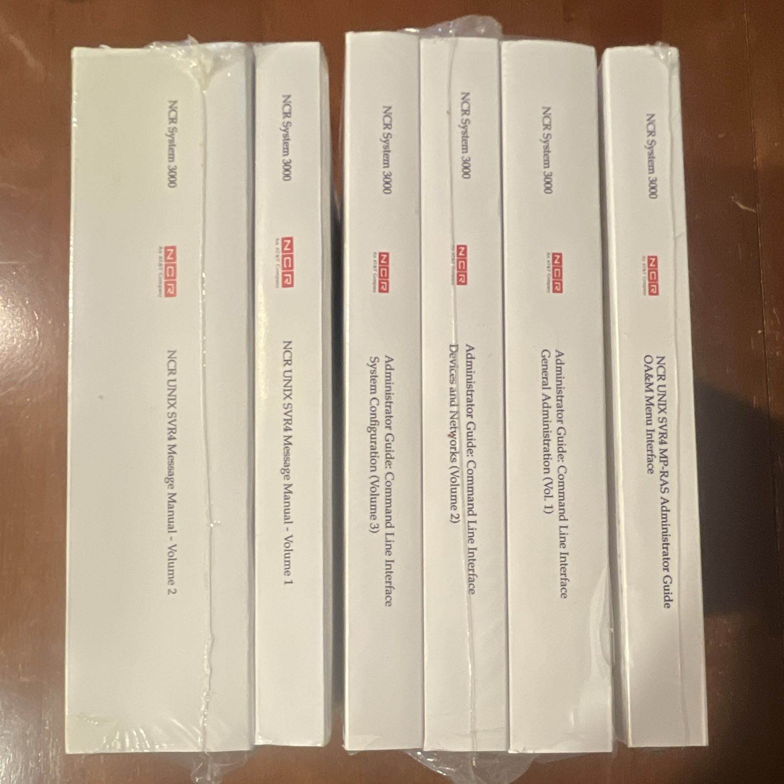 NCR System 3000 UNIX SVR4 MP-RAS Administrator Guide Manual D1-2266-E Vintage
