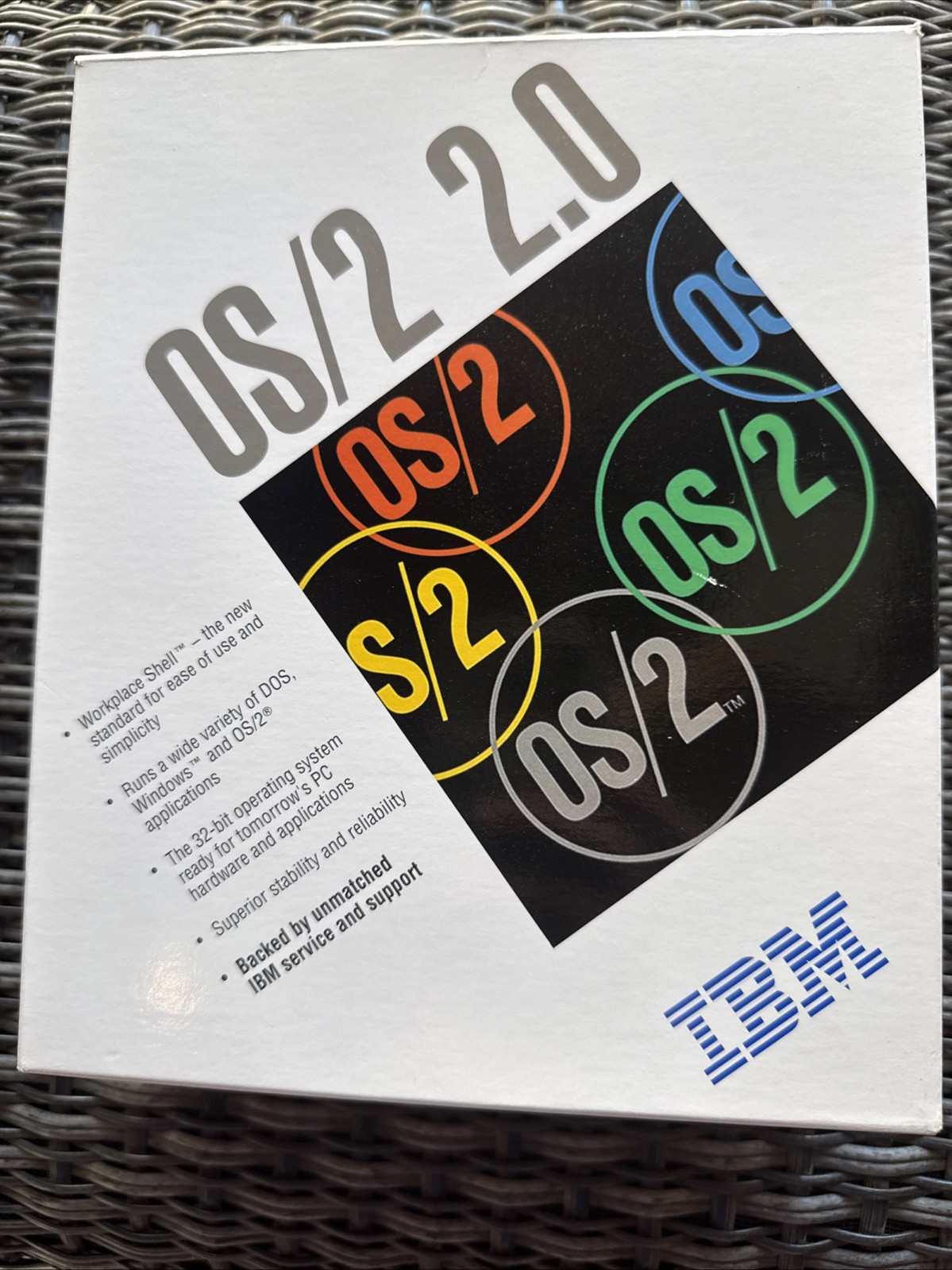 Vintage IBM OS/2 2.0 Full Version 3.5 Vintage IBM OS/2 2.0 Full Version 3.5