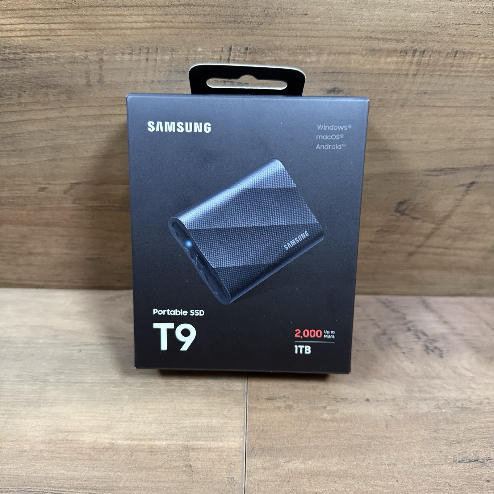 Samsung T9 1TB Portable External SSD USB 3.2 Gen 2x2 2000MB/s Black