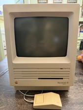Working Apple Macintosh SE M5011 Vintage Computer with mouse Screen Is Fine Read picture