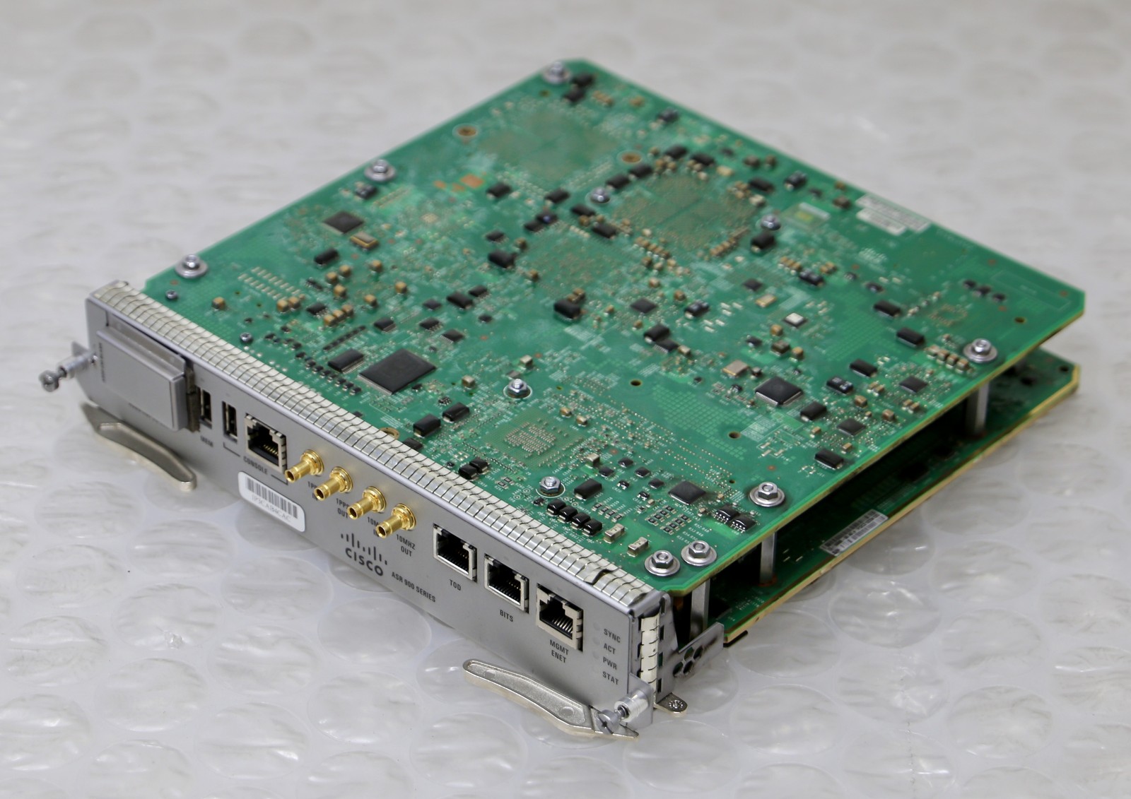 CISCO A900-RSP3C-200-S - Route Switch Processor 3, 200G, XL Scale IP3CAB4CAC