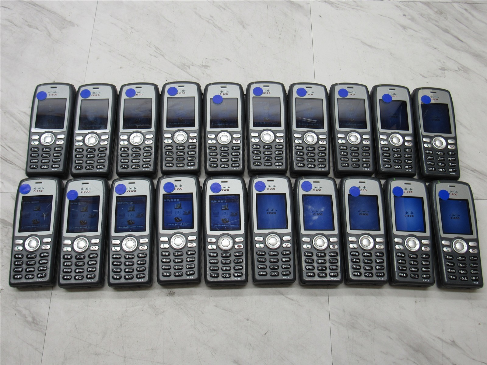 20 LOT - Cisco CP-7925G Wireless Wi-Fi VOIP IP Phone Gray with Batteries 20 LOT - Cisco CP-7925G Wireless Wi-Fi VOIP IP Phone Gray with Batteries