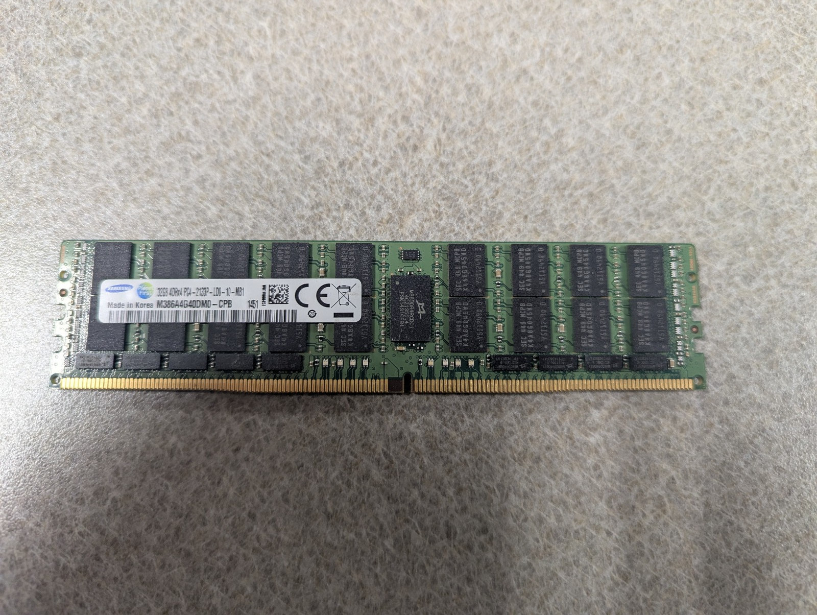 Samsung M386A4G40DM0-CPB 32GB 4DRx4 PC4-2133P DDR4 ECC LRDIMM Server Memory RAM