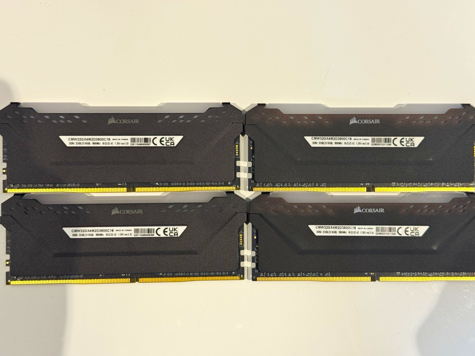 Corsair Vengeance RGB Pro 32GB (2x16GB) DDR4-3600 DIMM CMW32GX4M2D3600C18