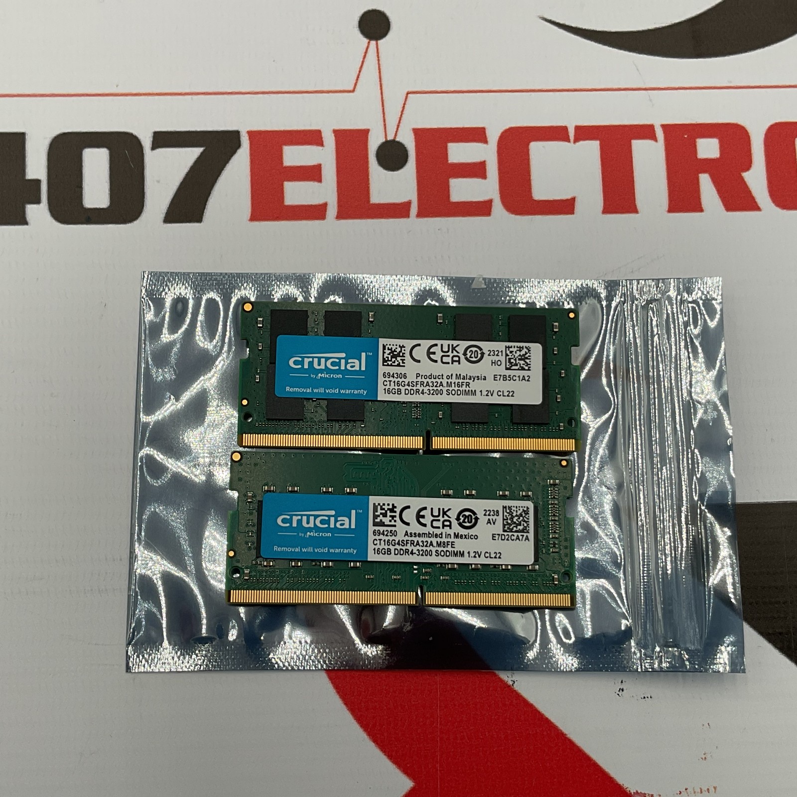 Crucial 16GB (1x16GB) RAM DDR4 3200MHz CT16G4SFRA32A QTY 1 Crucial 16GB (1x16GB) RAM DDR4 3200MHz CT16G4SFRA32A QTY 1