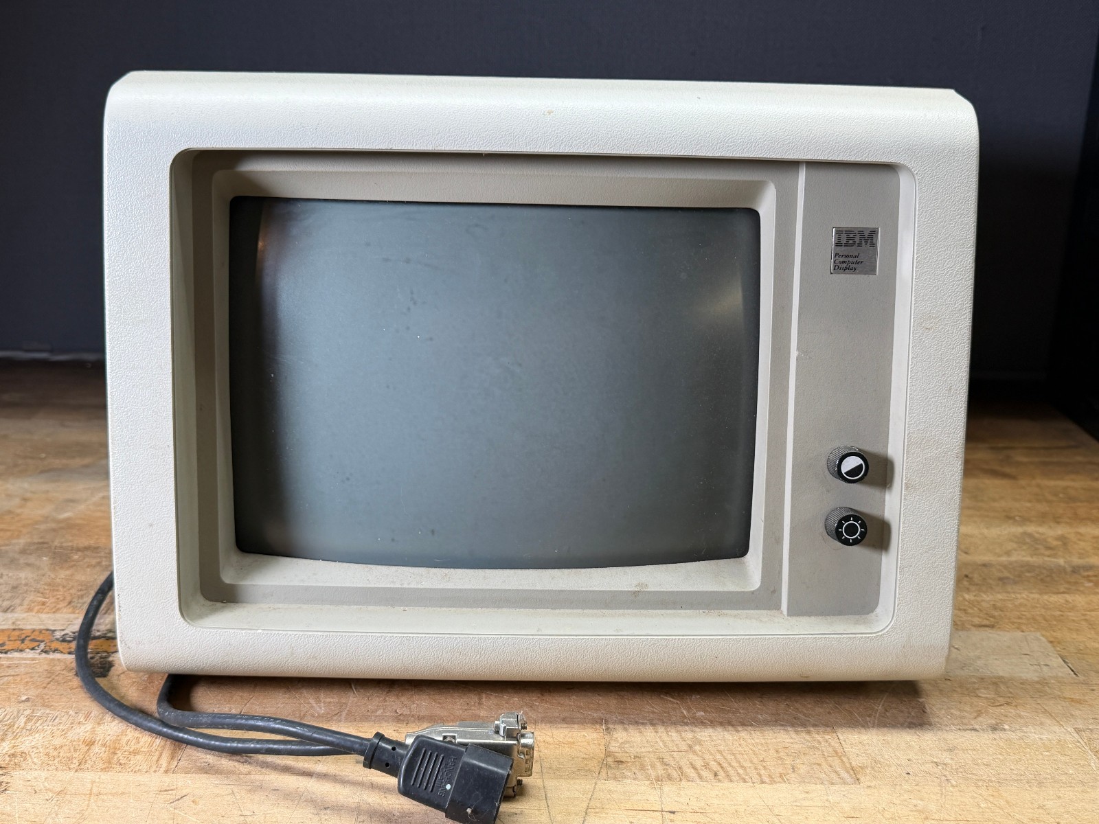 Vintage IBM 5151 Personal Computer Display CRT Monitor 5151001 Untested