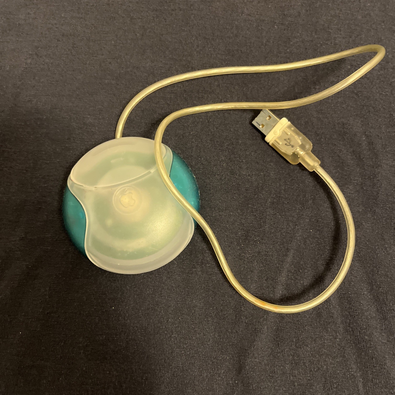 Vintage Apple USB Mouse Blue Teal Model M4848 Round Hockey Puck