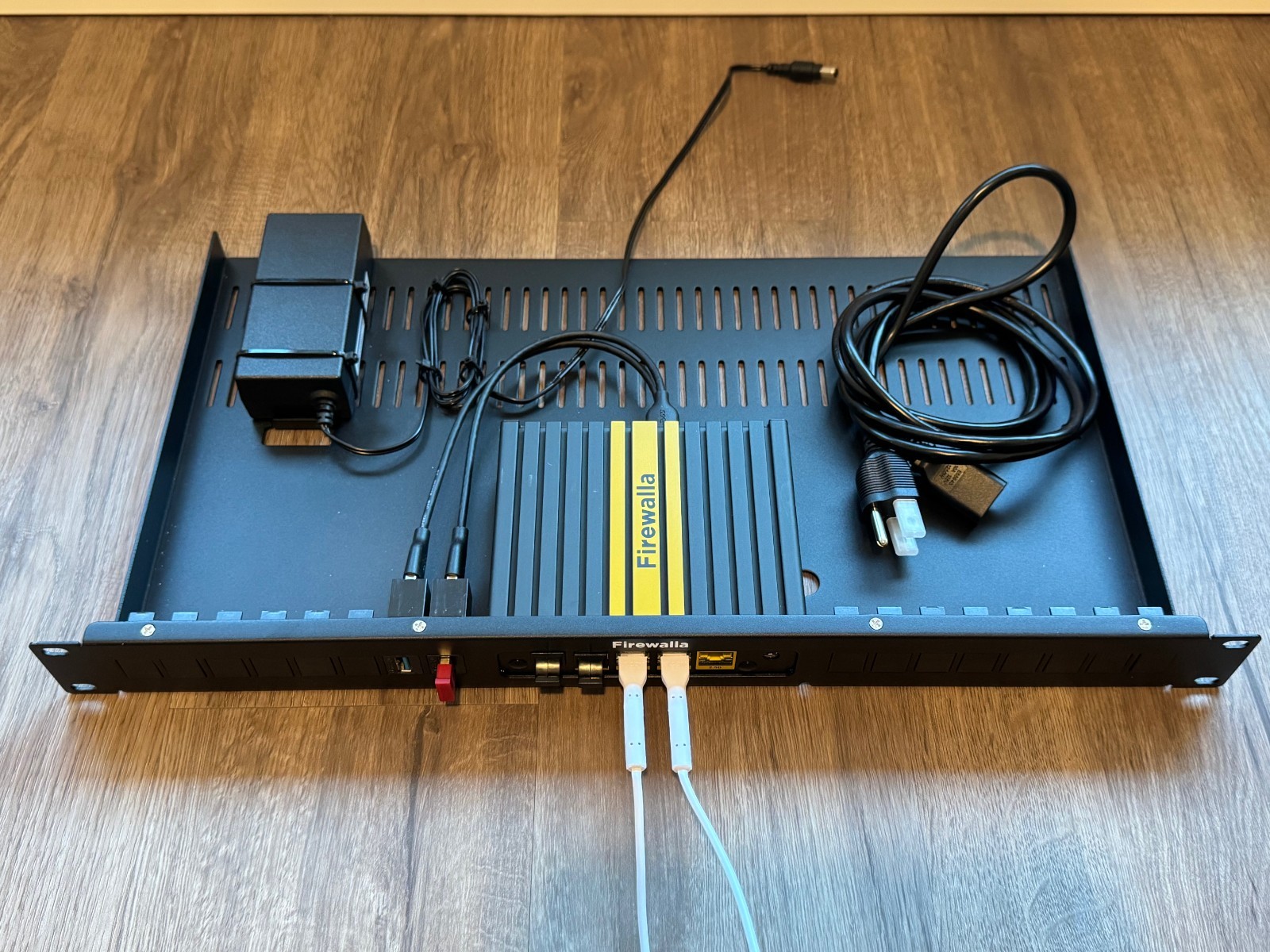 Firewalla Gold Plus: (2.5 Gbps) Cyber Security Firewall Firewalla Gold Plus: (2.5 Gbps) Cyber Security Firewall