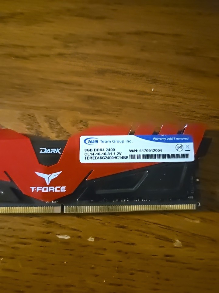 TeamGroup T-Force Vulcan 8GB (1x8GB) RAM DDR4 3200MHz TLZRD48G3200HC16CBK TeamGroup T-Force Vulcan 8GB (1x8GB) RAM DDR4 3200MHz TLZRD48G3200HC16CBK