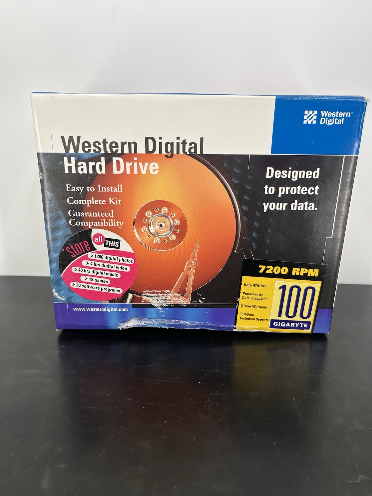 Vintage Western Digital Internal EIDE 100 GB Hard Drive Model WD1000BB. Vintage Western Digital Internal EIDE 100 GB Hard Drive Model WD1000BB.