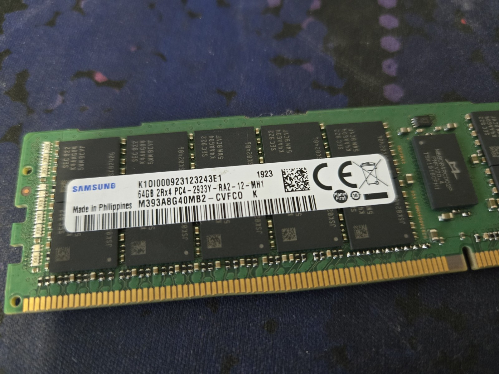 Samsung 64GB PC4-23466 (DDR4-2933) Memory (M393A8G40MB2-CVF)
