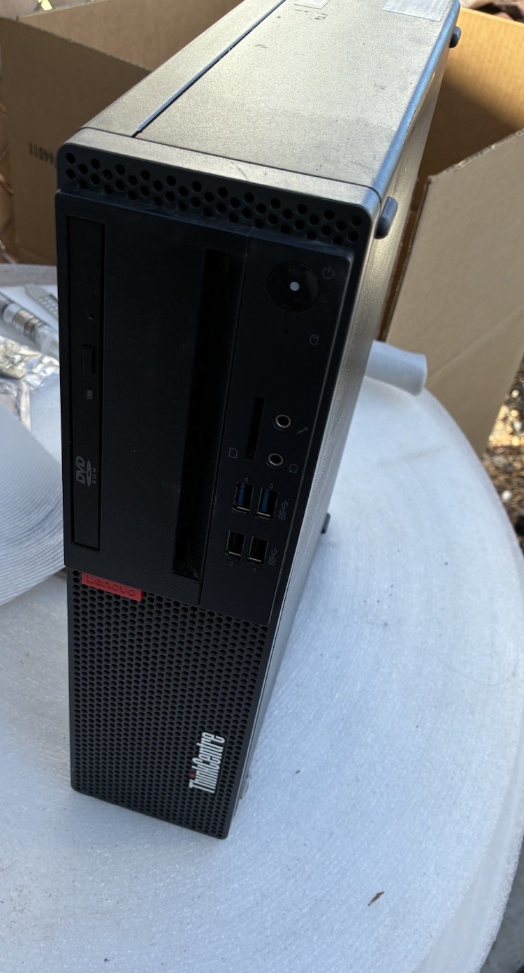 LENOVO M75s Gen 1 Ryzen 7 PRO 3700 16GB RAM 512GB SSD Windows 11 WiFi