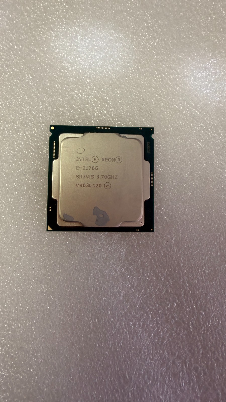 Intel Xeon E-2176G CPU SR3WS 3.73GHz LGA1151 12MB Cache 8GT/s 6-Core
