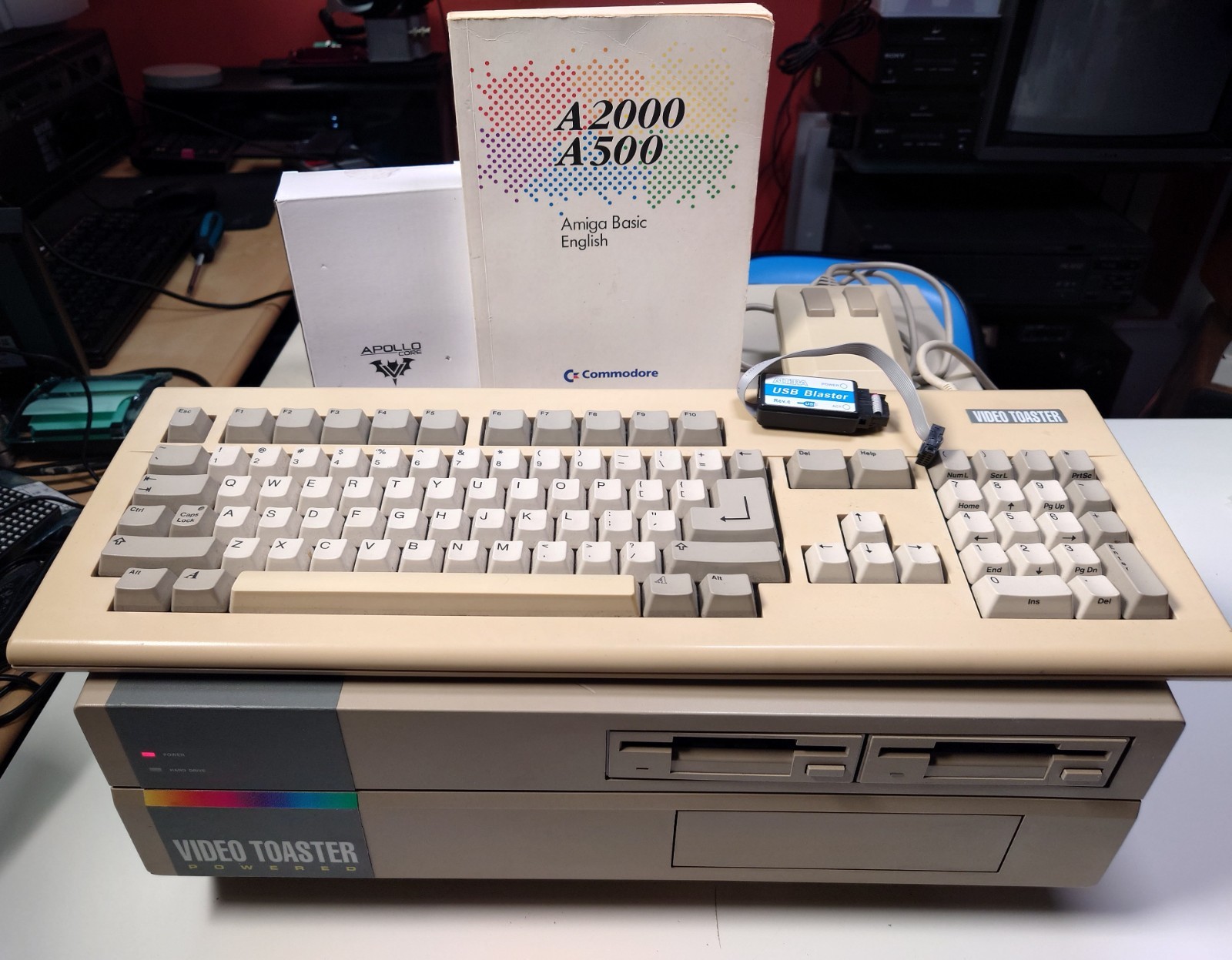 Commodore Amiga 2000 Video Toaster Ed Computer,Vampire V4 AGA,Acc. ~USA RESTORED Commodore Amiga 2000 Video Toaster Ed Computer,Vampire V4 AGA,Acc. ~USA RESTORED