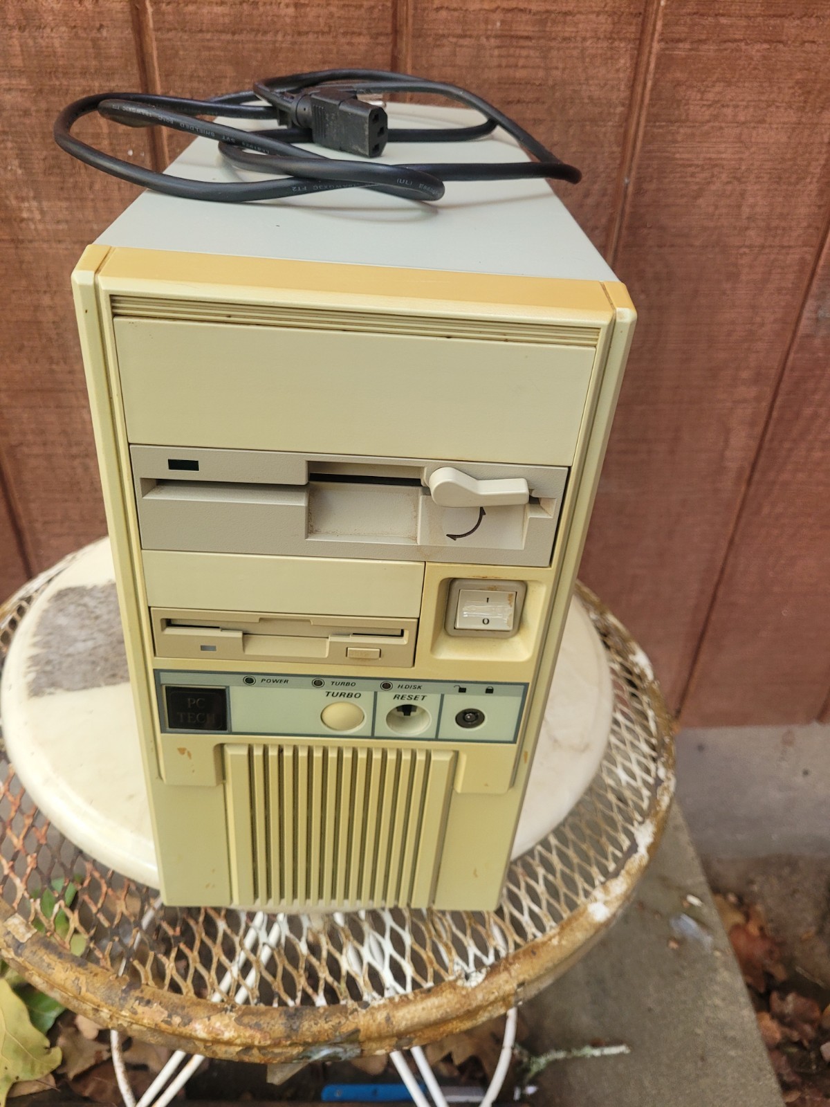 Vintage 80s Ibm Compatible PC TECH computer Tower W/ Turbo See Video Powers Up