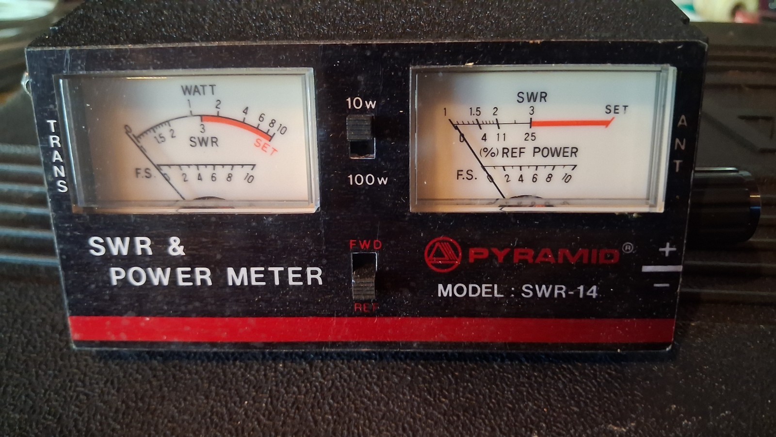 Pyramid Phase III SWR-14 Vintage Watt SWR %REF Power Meter Tenna Pyramid. NOS Pyramid Phase III SWR-14 Vintage Watt SWR %REF Power Meter Tenna Pyramid. NOS