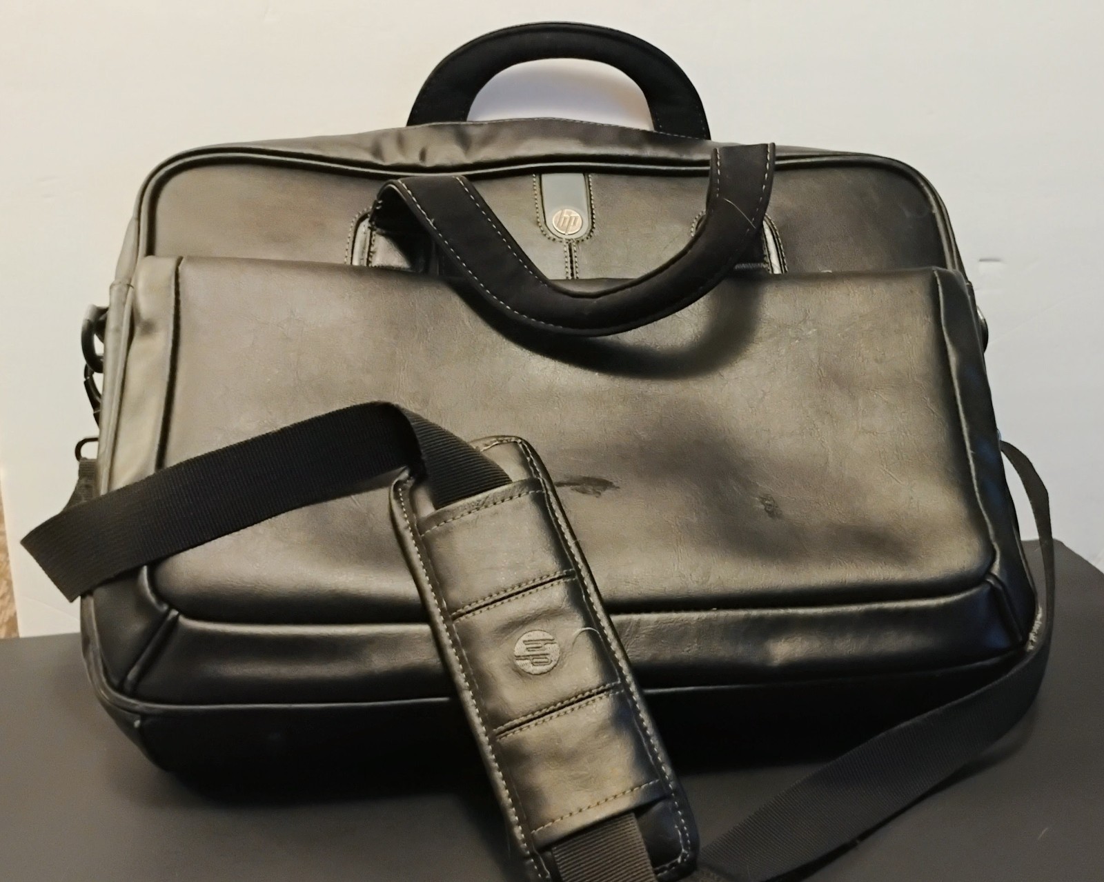 Vintage HP Professional Leather Laptop Briefcase with Modular Accessories
