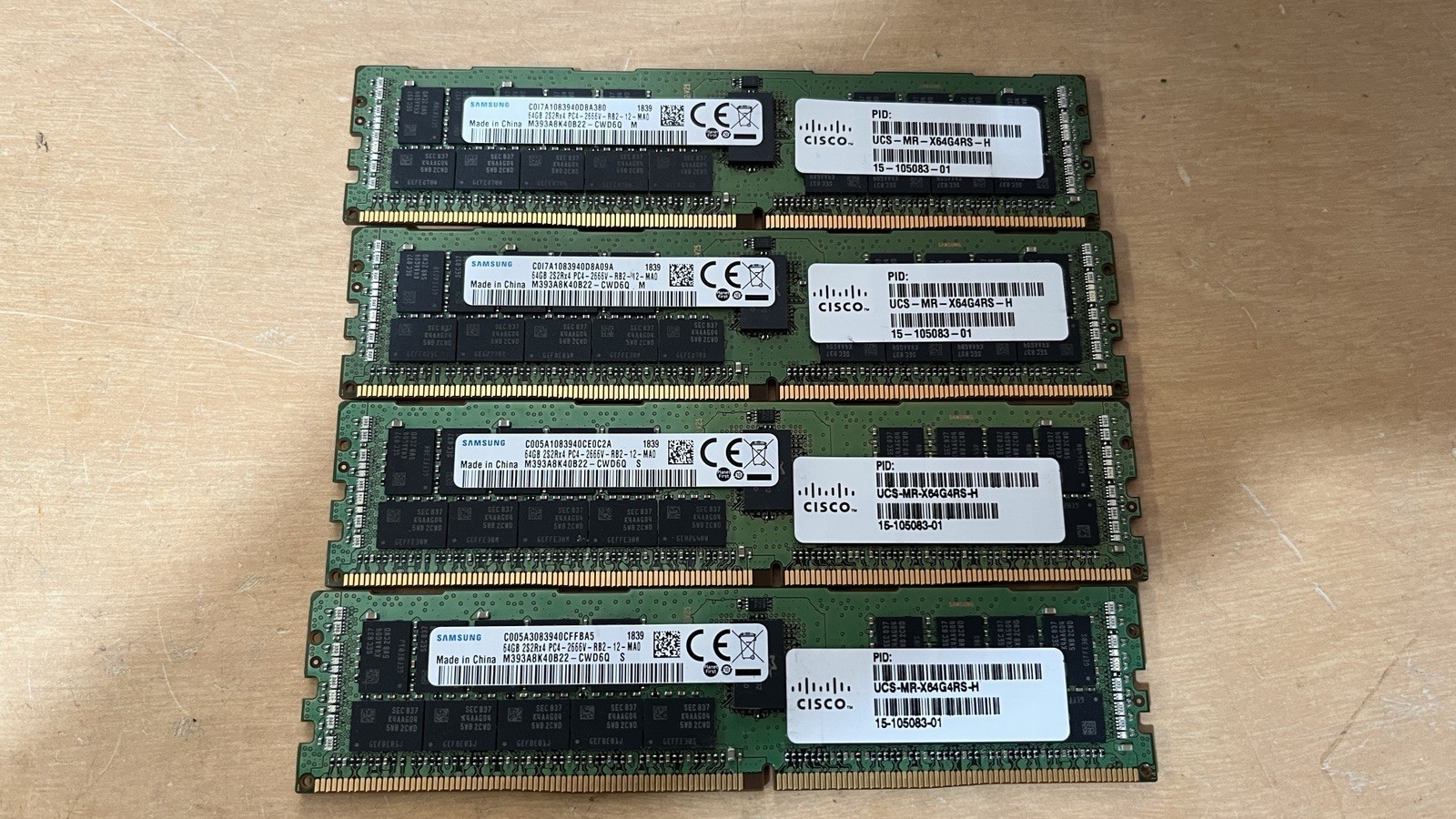 Samsung 64GB DDR4-2666 PC4-21300 ECC RDIMM 2S2Rx4 M393A8K40B22-CWD6Q