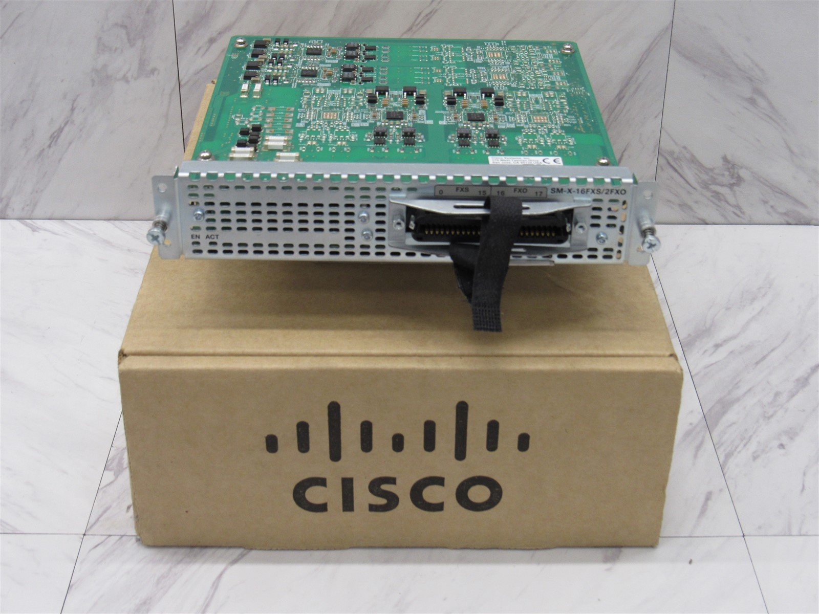 Cisco ISR4331 ISR4351 ISR4451 SM-X-16FXS/2FXO Module - FXO to PSTN / PBX & CAMA Cisco ISR4331 ISR4351 ISR4451 SM-X-16FXS/2FXO Module - FXO to PSTN / PBX & CAMA