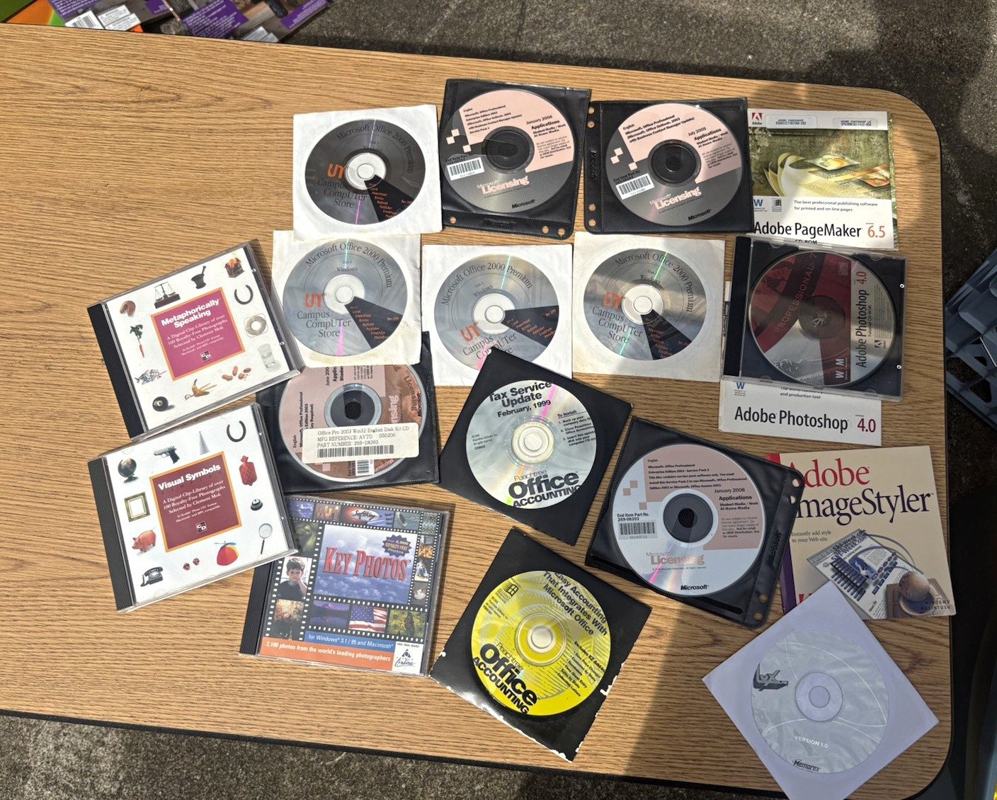 Vintage Software CD-ROM Lot Adobe Photoshop PageMaker Microsoft Office PhotoDisc