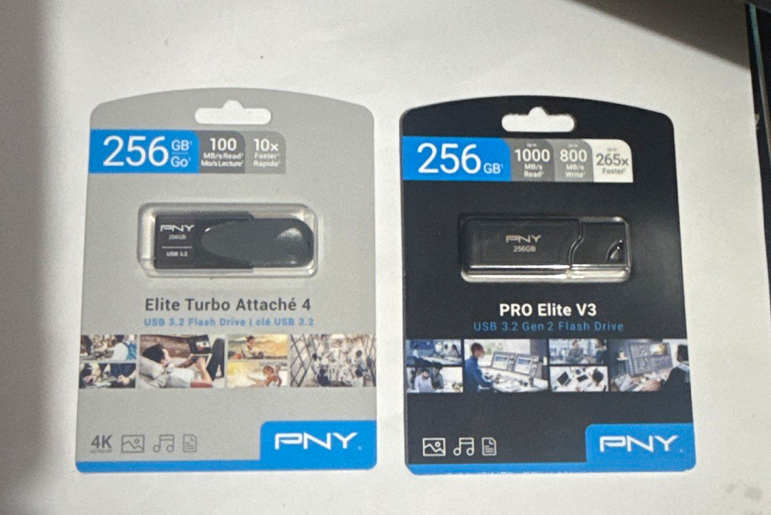 PNY Elite Turbo Attache 4 + Pro Elite V3 2-Pack 256GB USB 3.2 Capless Black