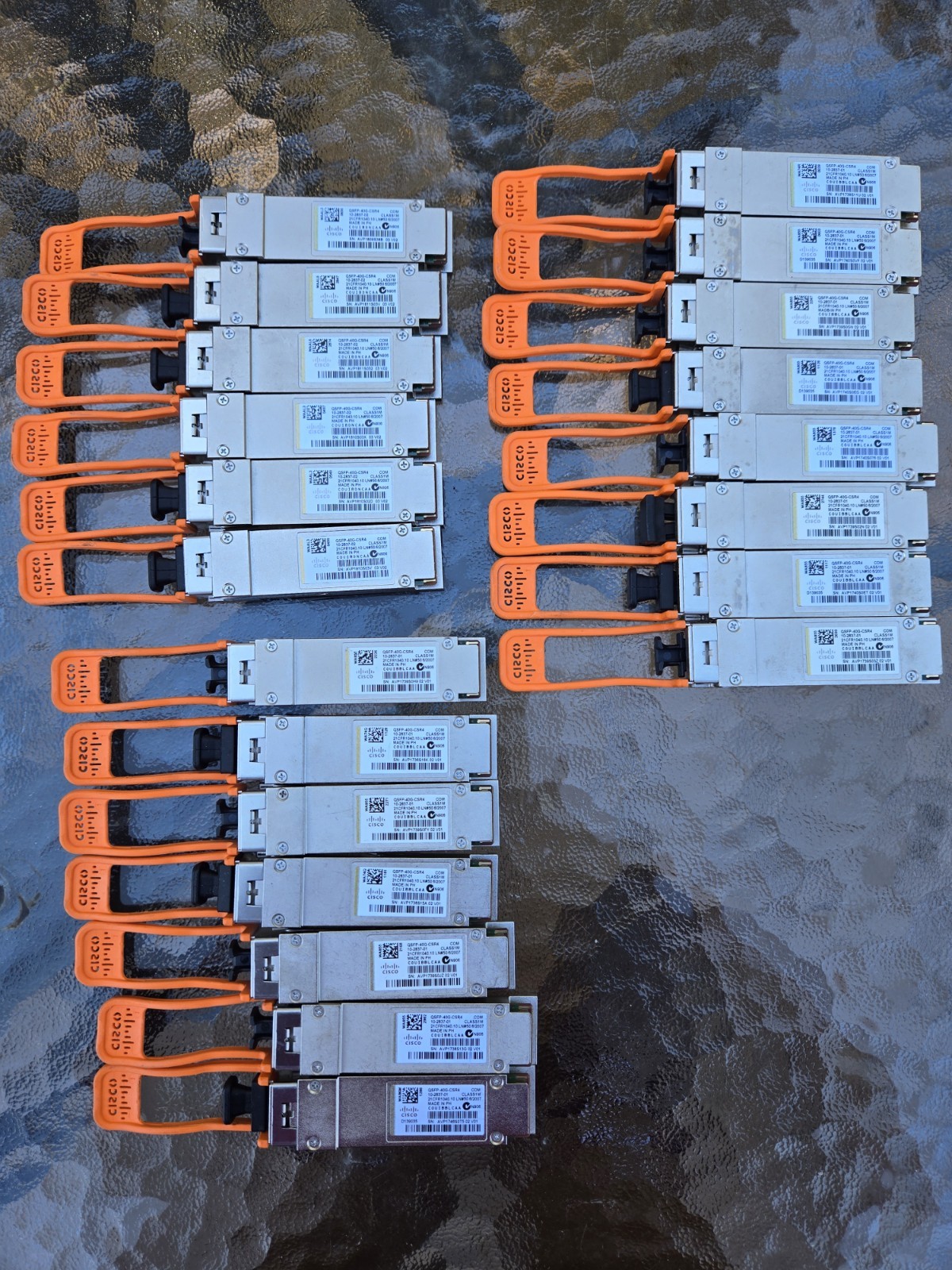 Lot of 21 Cisco QSFP-40G-CSR4  10-2837-01\'s & 02\'s  MMF QSFP Transceivers