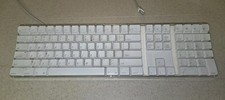 Vintage Apple Mac A1048 White Wired Full Size Keyboard w/ 2 USB Ports Works picture