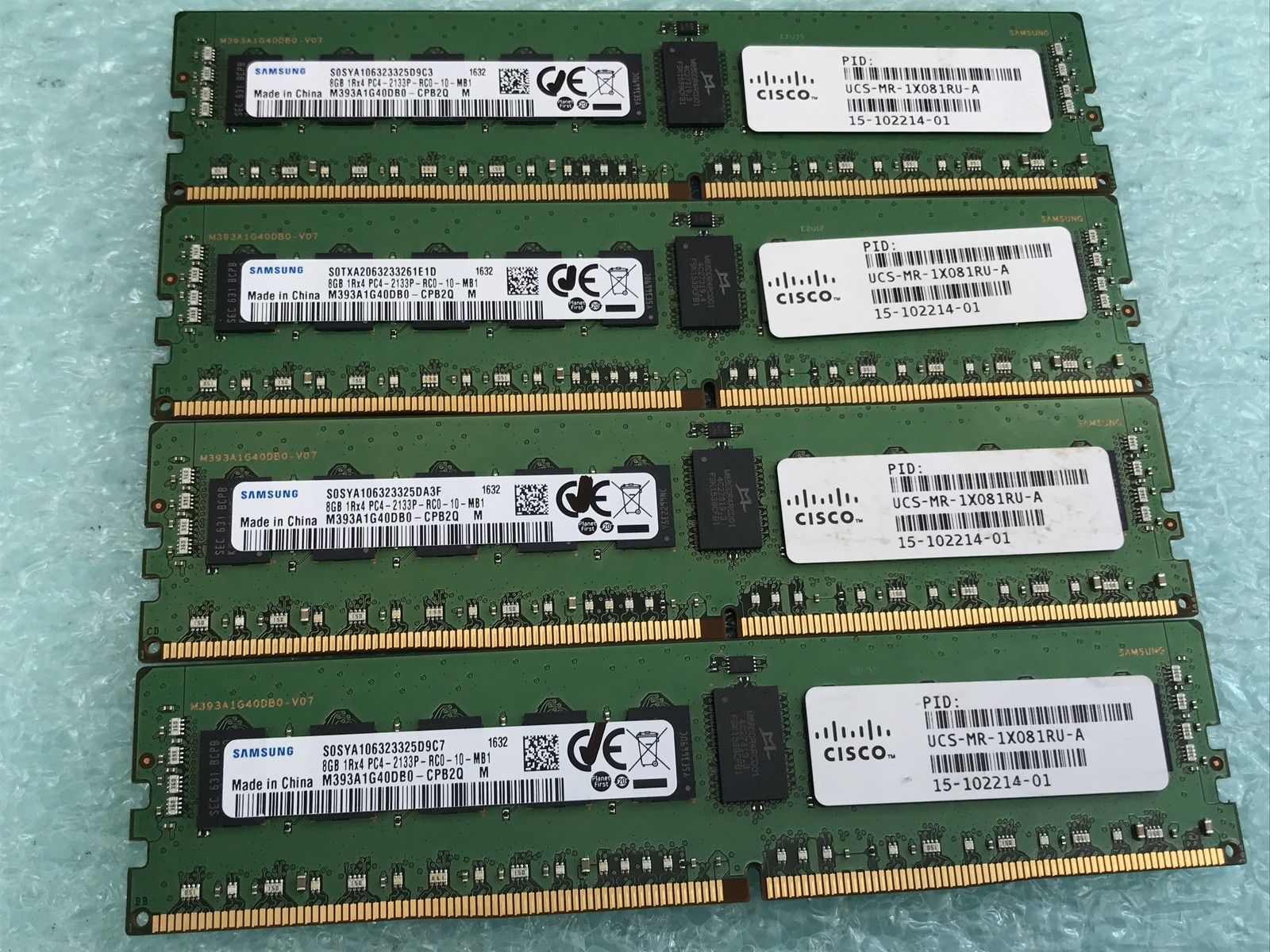 Samsung 32GB(4 x 8GB) M393A1G40DB0-CPB2Q PC4-2133P ECC DDR4 Server RAM - CR362A