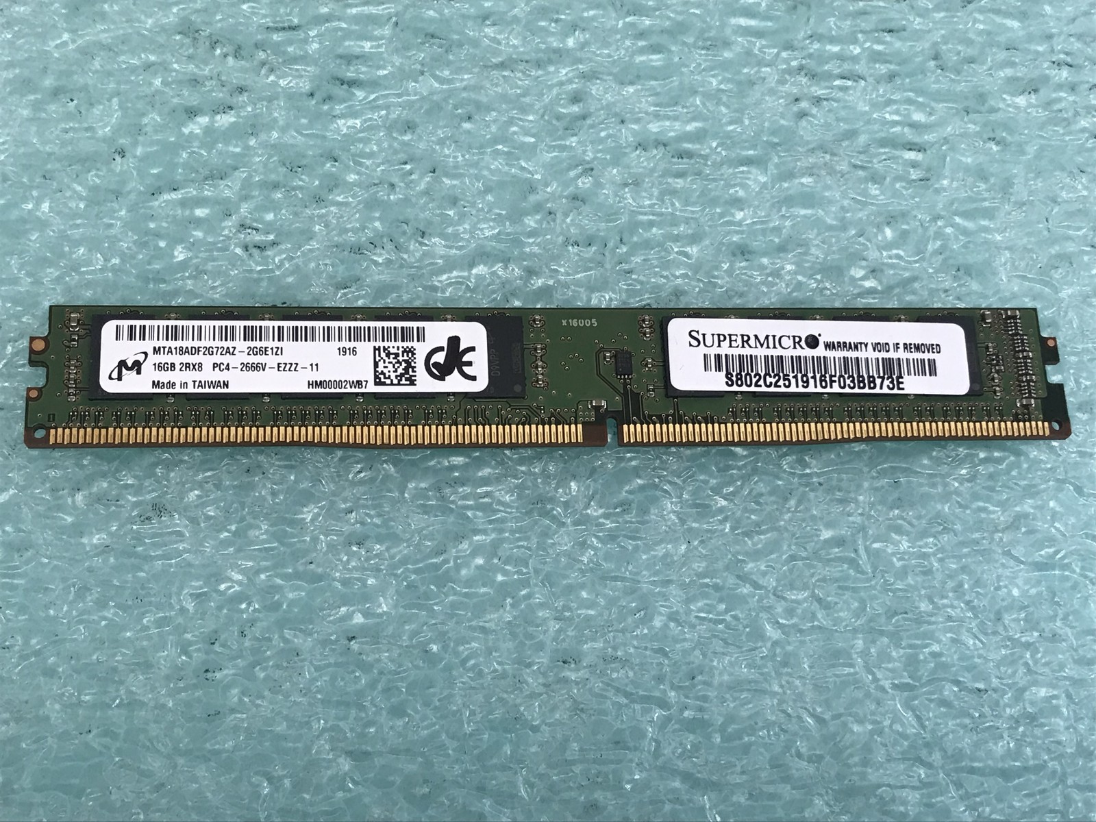 Micron MTA18ADF2G72AZ-2G6E1ZI 16GB PC4-2666V ECC DDR4 Server UDIMM RAM - R1075A
