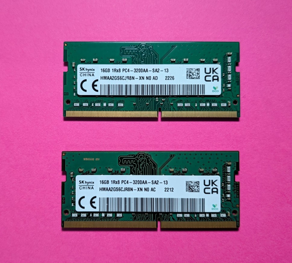 SK hynix HMAA2GS6CJR8N-XN  NO AC - 16GB 1Rx8 PC4-3200AA-SA2-13 Memory  (Pair)