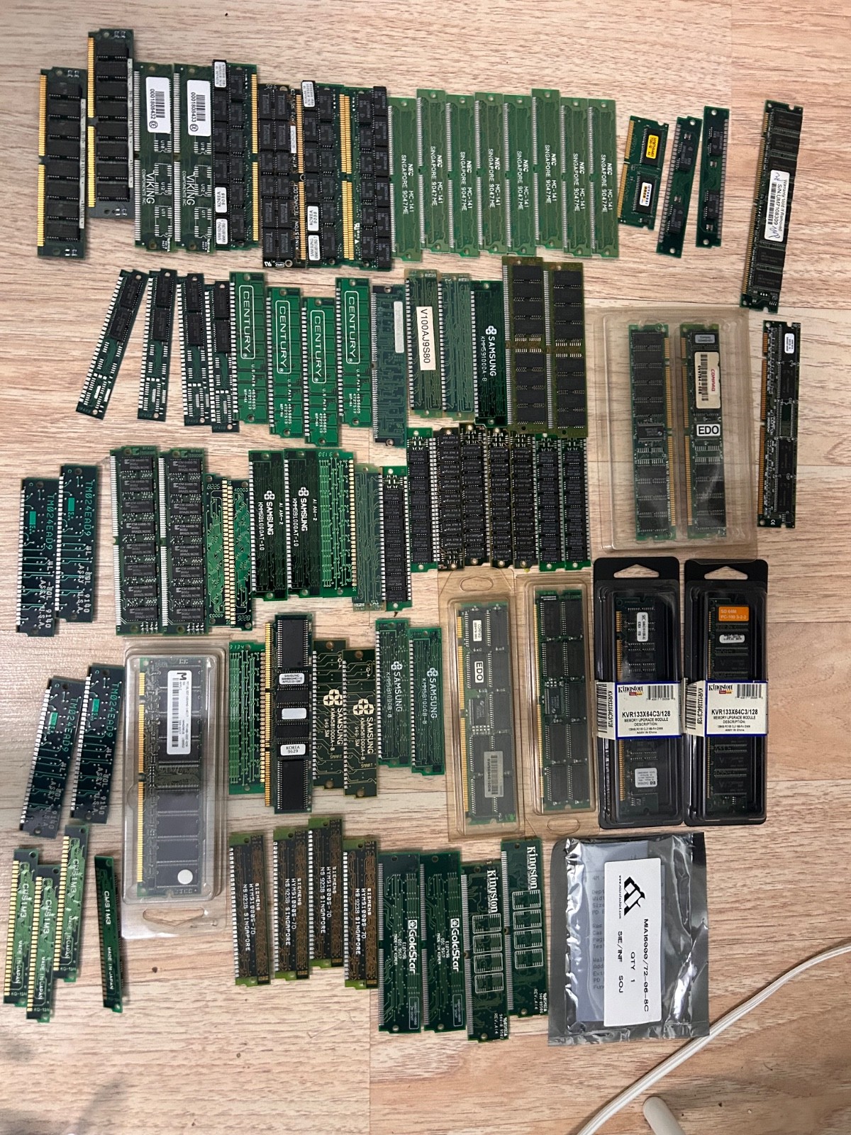 box of memory modules