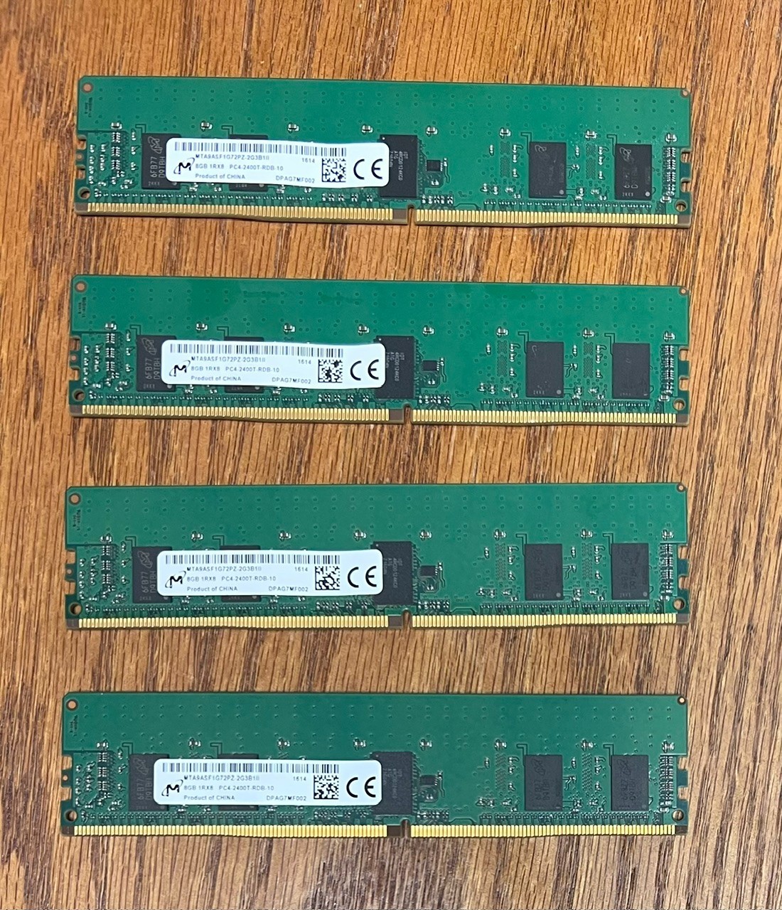 Micron 32GB (4x8GB) MTA9ASF1G72PZ-2G3B1 1Rx8 PC4-2400T-RDB-10 DDR4 RDIMM Server Micron 32GB (4x8GB) MTA9ASF1G72PZ-2G3B1 1Rx8 PC4-2400T-RDB-10 DDR4 RDIMM Server