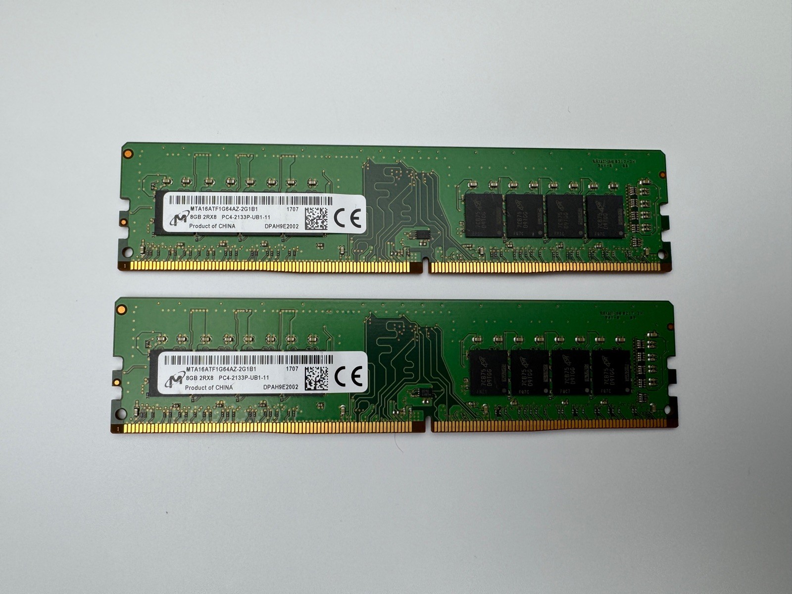 Micron 16GB Kit (2x8GB) DDR4 2311 MHz Desktop RAM MTA16ATF1G64AZ-2G1B1 Micron 16GB Kit (2x8GB) DDR4 2311 MHz Desktop RAM MTA16ATF1G64AZ-2G1B1