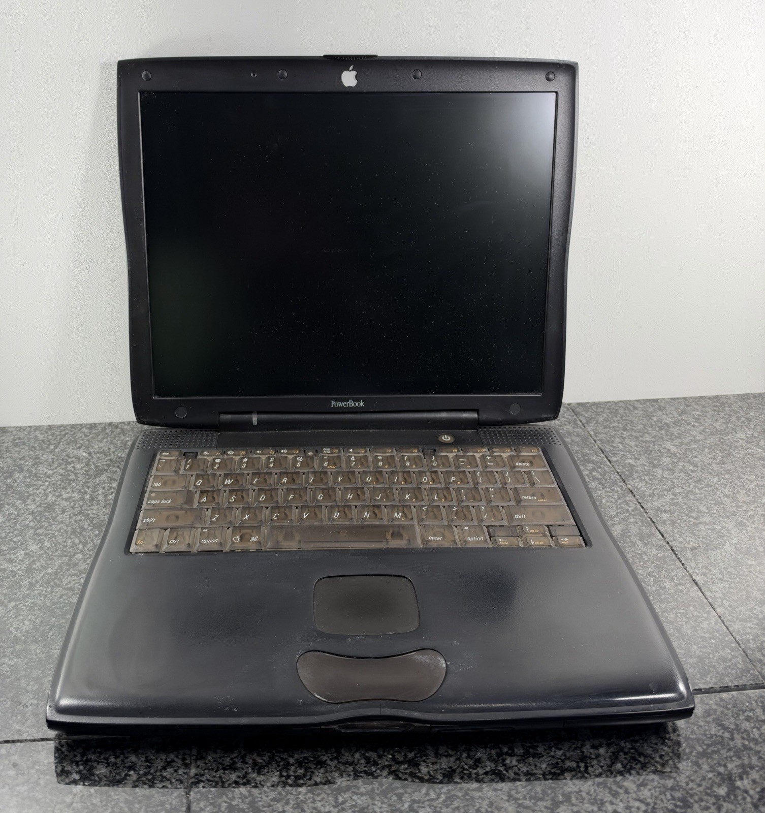 Vintage Apple PowerBook G3 500mhz Pismo M7572 Untested Unknown for Parts/Repair Vintage Apple PowerBook G3 500mhz Pismo M7572 Untested Unknown for Parts/Repair
