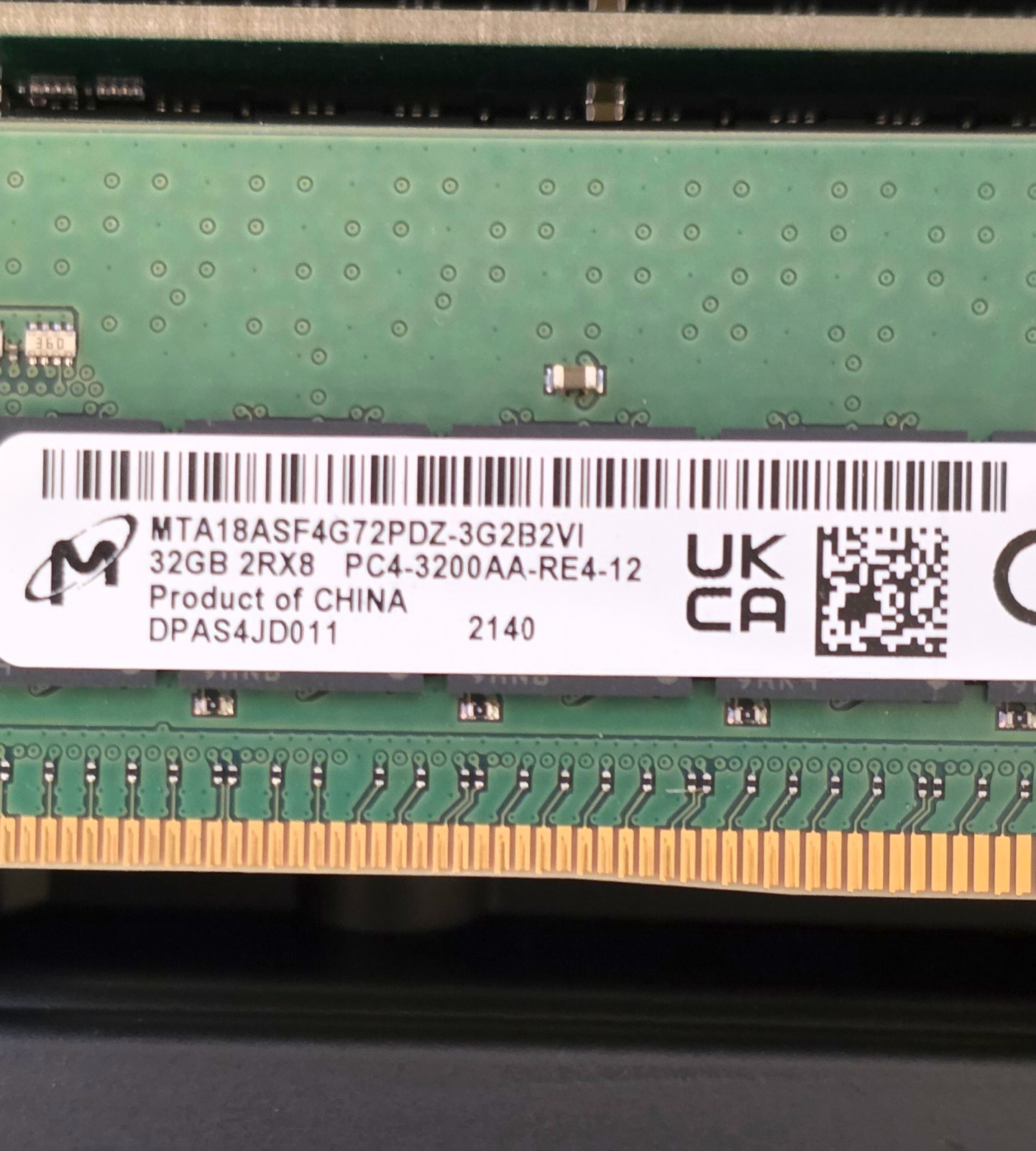 MTA18ASF4G72PDZ-3G2B2 MICRON 32GB (1X32GB) 2RX8 PC4-3200AA MEMORY