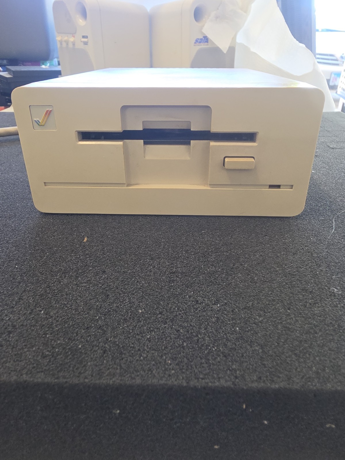 Commodore Amiga 1010 External 3.5 Floppy Disk Drive - Not Tested No Returns Commodore Amiga 1010 External 3.5 Floppy Disk Drive - Not Tested No Returns