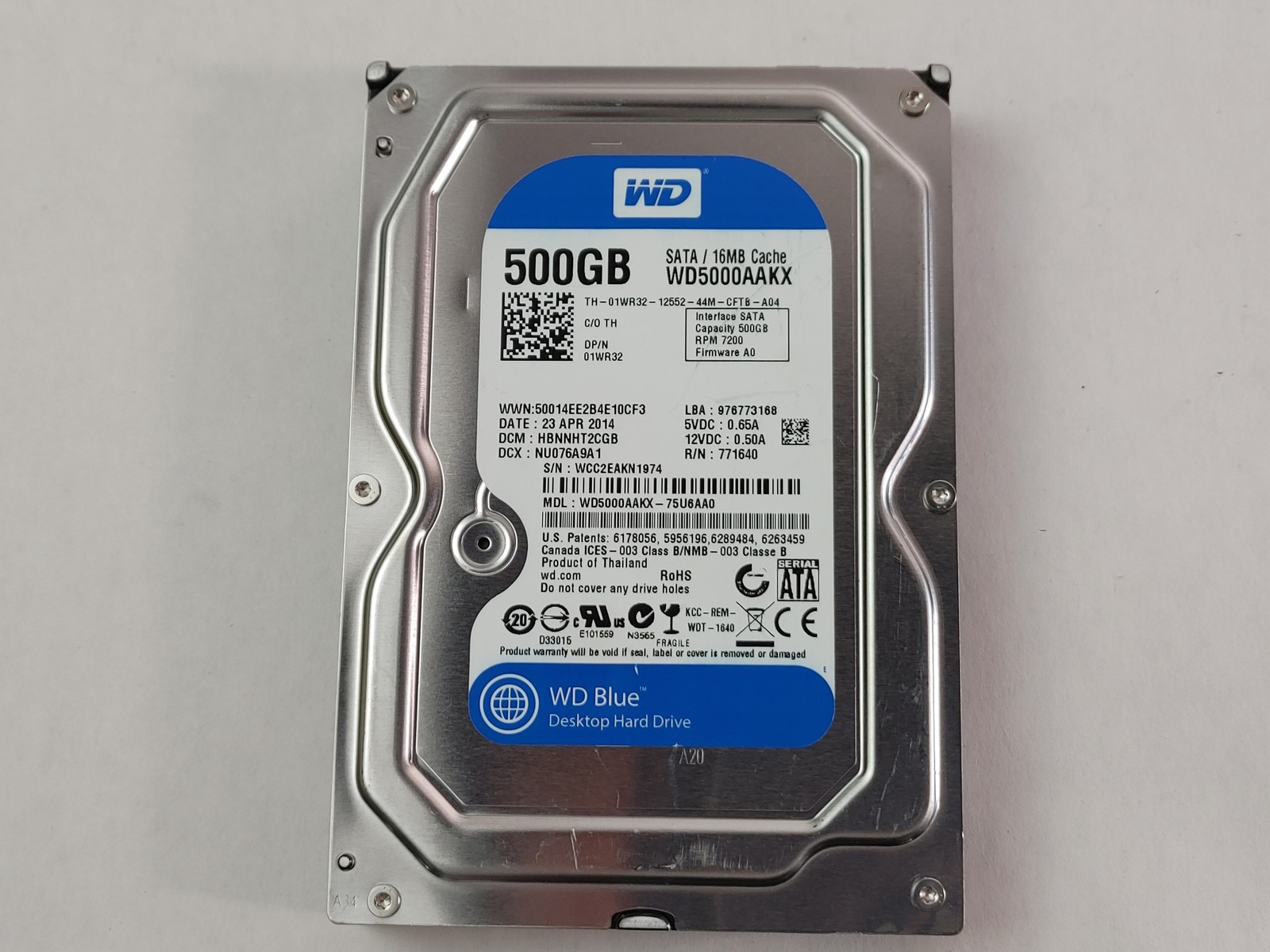 Western Digital WD Blue WD5000AAKX 500 GB SATA III 3.5 in Hard Drive Western Digital WD Blue WD5000AAKX 500 GB SATA III 3.5 in Hard Drive