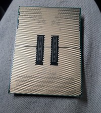 Intel Xeon w5-2455X Server Processor (4.6 GHz, 12 Cores, Socket LGA 4677) Tray - picture